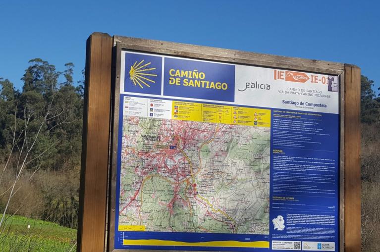 Cartel indicativo Camino de Santiago Sanabrés