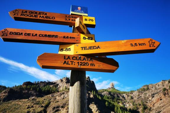Señales rutas senderismo Gran Canarias