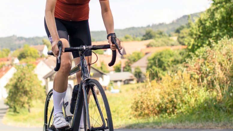 Bicicleta de carretera con rueda fina