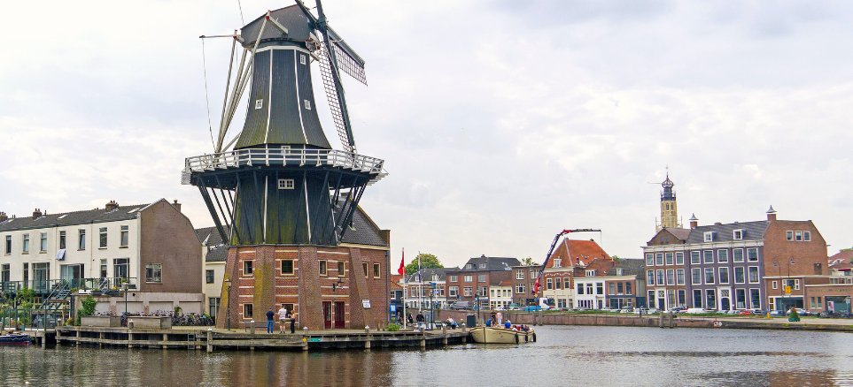 El molino de Adriaan en Haarlem, Holanda