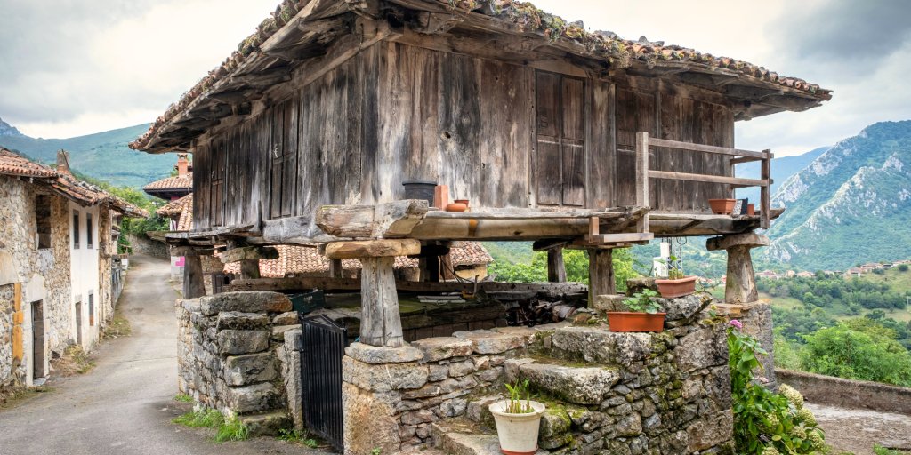 H&oacute;rreo de madera en Asturias