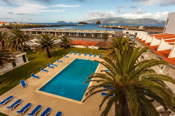 Hotel Caravelas**** (Madalena - Pico Island)