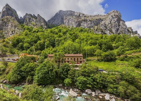 Hotel Mirador de Cabrales en Poncebos