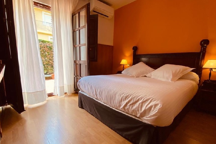 Hotel El Tejo (Comillas)