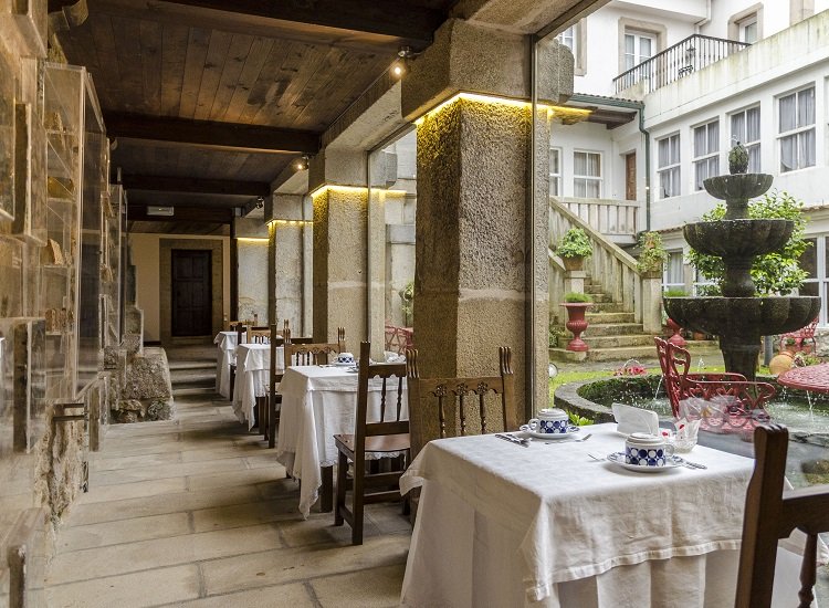 Hotel Monumento Convento de S. Benito ** (A Guarda)
