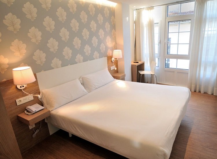 Hotel Deniké ** (Santiago de Compostela)