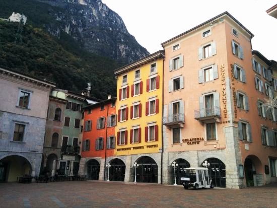 Hotel Portici (Riva del Garda)