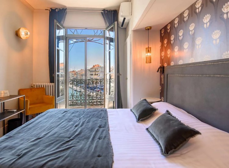 Le Grand Hôtel* (Sète)**